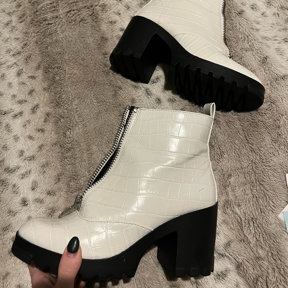 Leather booties